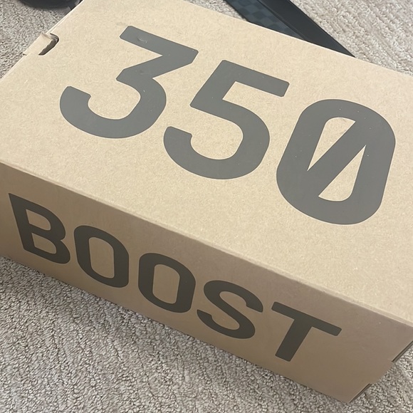 yeezy boost 350 moonrock box adidas Yeezy Boost 350 Moonrock